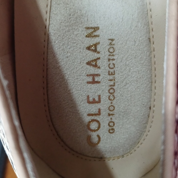 Cole Haan The Go-To Snake Print Pumps Almond Toe Heel Wedge Size 8 - Picture 3 of 10